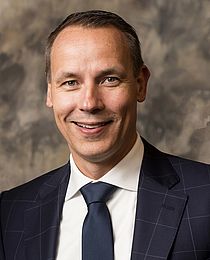 Röhlig Logistics ernennt Dirk Schneider zum Geschäftsführer für das Deutschlandgeschäft 